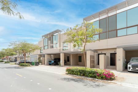 4 Bedroom Townhouse for Rent in Meydan City, Dubai - Single Row |  Unfurnished | Immaculate Condition