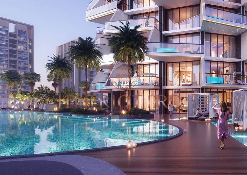 2 Swimming pool. jpg
