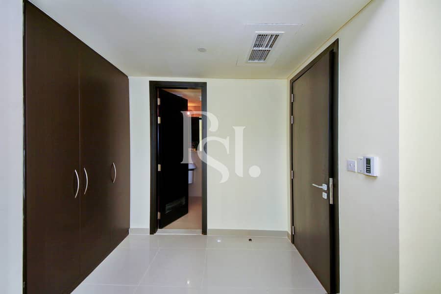5 3BRM-Unit-4101-Tala-Tower-Marina-Square-Al-Reem-Island-Abu-Dhabi-UAE (6). jpg