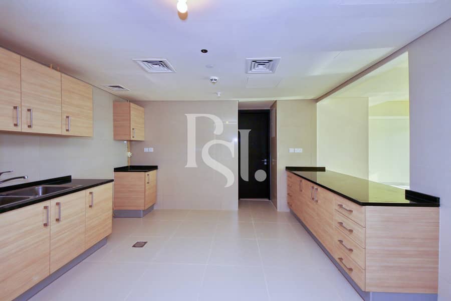 7 3BRM-Unit-4101-Tala-Tower-Marina-Square-Al-Reem-Island-Abu-Dhabi-UAE (14). jpg