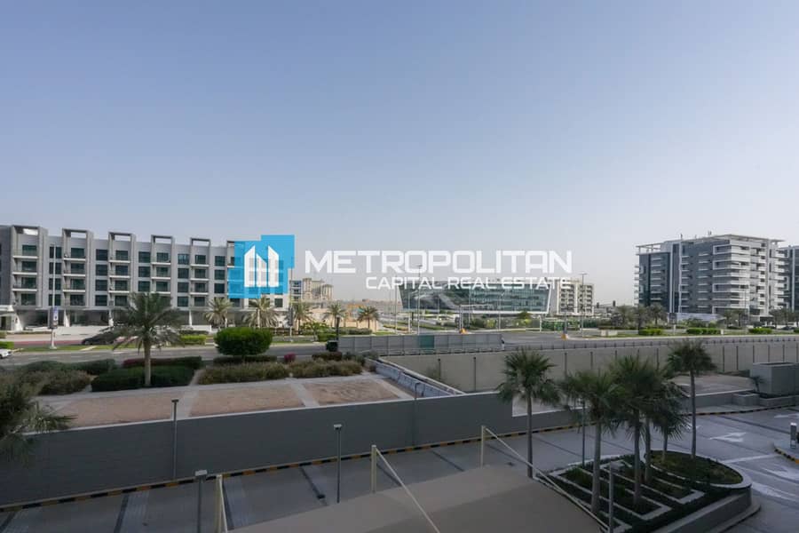 Stunning 3BR+Maids | Ready To Move | 4 Payments Stunning 3BR+Maids | Ready To Move | 4 Payments