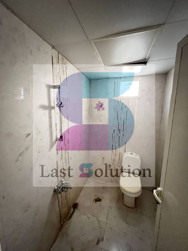 11 e096b985-91aa-424f-8687-753eed83b76f. jpeg