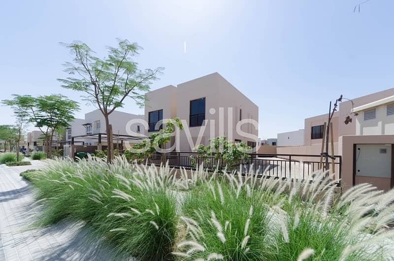 Corner brand new 5 bedroom plus villa Corner brand new 5 bedroom plus villa
