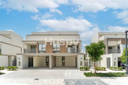 5 Bedroom Villa for Rent in Tilal Al Ghaf, Dubai - Multiple Cheques | Sky Suite | Open Kitchen