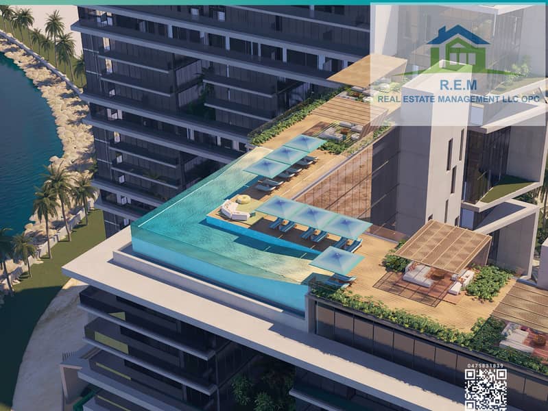 23 ROOF01_POST. jpg
