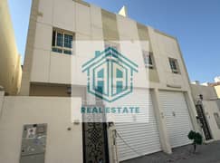 مجمع فيلتين  للبيع  باابوهيل ديره  مع وجود  دخل ممتاز