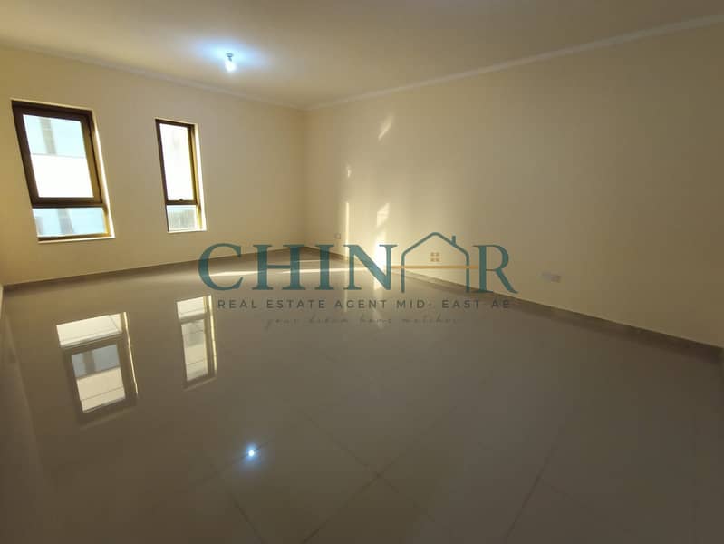 4 6aea21cb-2868-4ad4-8fce-900e7be87faf. jpg