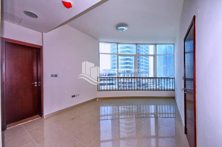 2 1672351-36477-Bedroom. jpg