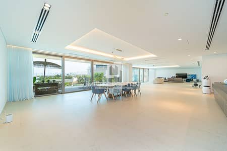 3 Bedroom Flat for Sale in Palm Jumeirah, Dubai - Palm and Beach View | Luxury Living | Furnished