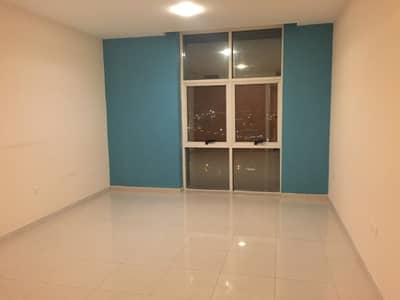Amazing Deal: Large 2BHK in Spring Oasis Amazing Deal: Large 2BHK in Spring Oasis