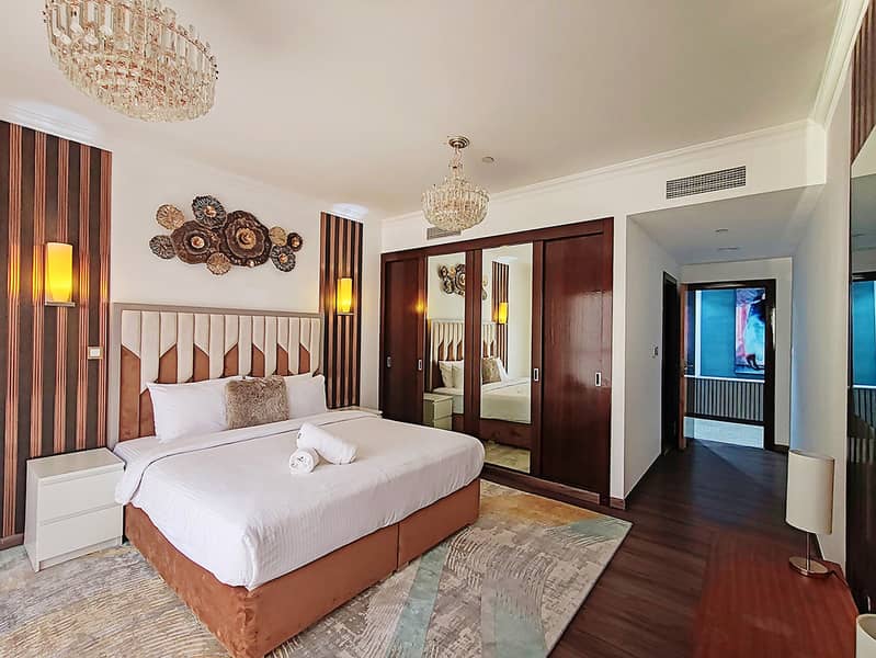 45 bedroom-brown-04. jpg