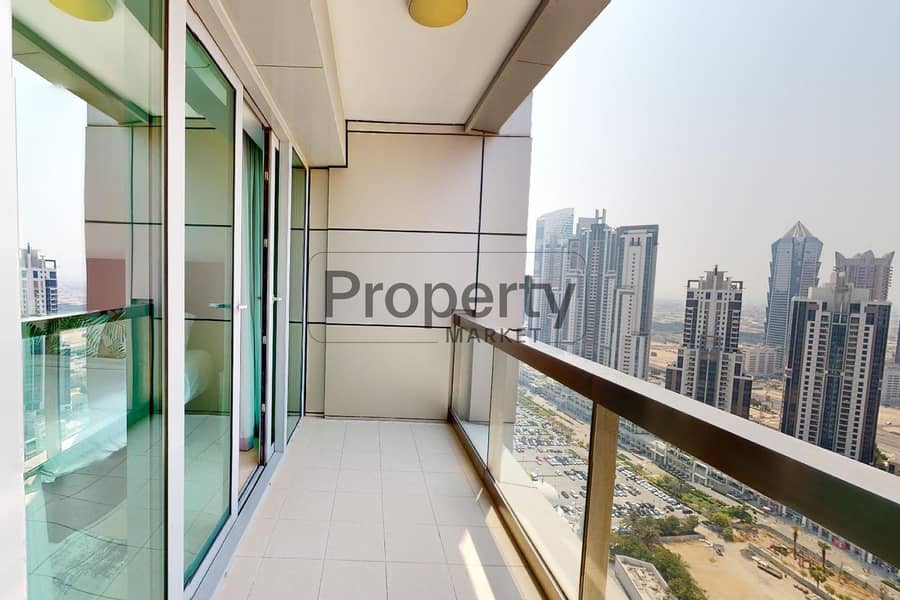 17 Downtown-8-Boulevard-Walk-1BR-08102023_115423. jpg