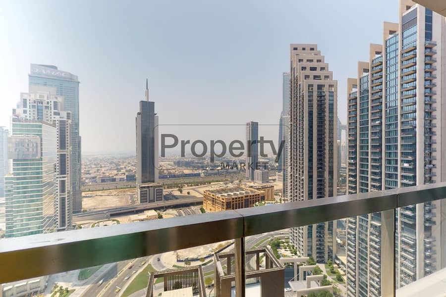 19 Downtown-8-Boulevard-Walk-1BR-08102023_115521. jpg