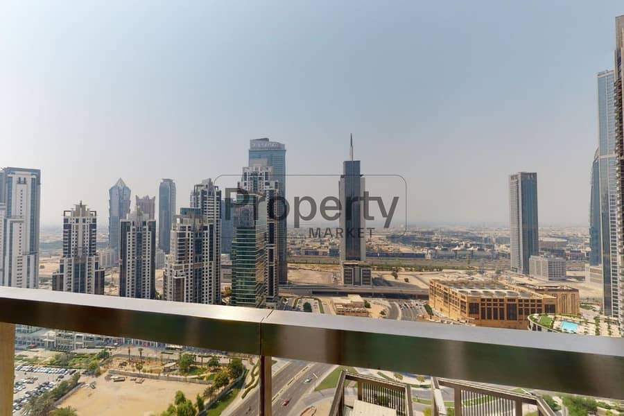 20 Downtown-8-Boulevard-Walk-1BR-08102023_115633. jpg