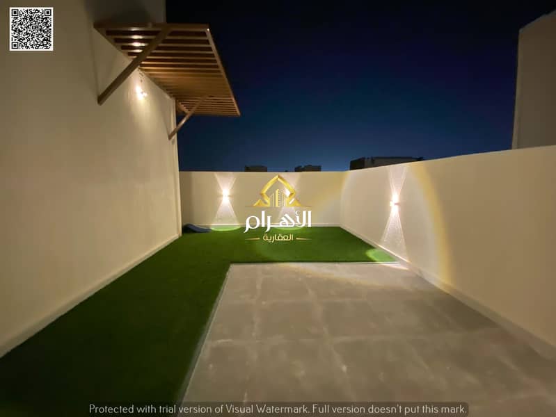 4 WhatsApp Image 2025-04-25 at 10.19. 18 PM. jpg