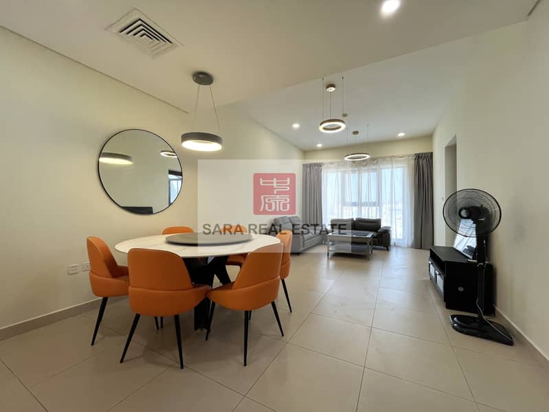 18 5.0 Living Room. JPG