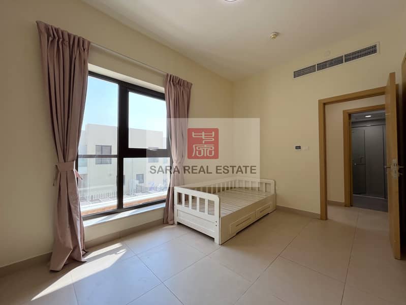 36 12.1 3rd Bedroom. JPG