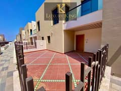 BiG Size - 3 Bedroom - Podium Level - Townhouse