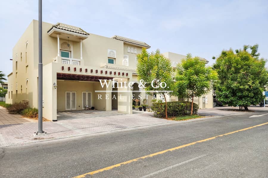 位于阿尔弗雷德街区,阔塔什别墅区 3 卧室的联排别墅 4375000 AED - 11465252 位于阿尔弗雷德街区,阔塔什别墅区 3 卧室的联排别墅 4375000 AED - 11465252
