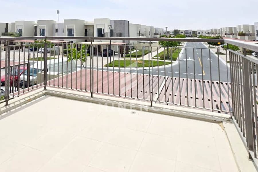 Single Row | Ready To Move In | Terrace Unit