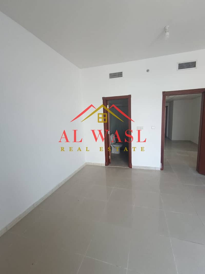 7 2db7fee2-dfe0-40fe-b296-c2b418de0653. jpg
