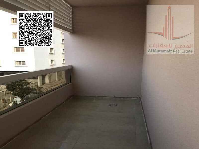 12 baac9b05-cde2-4b3f-ad08-26a2ca6acbe5. jpg