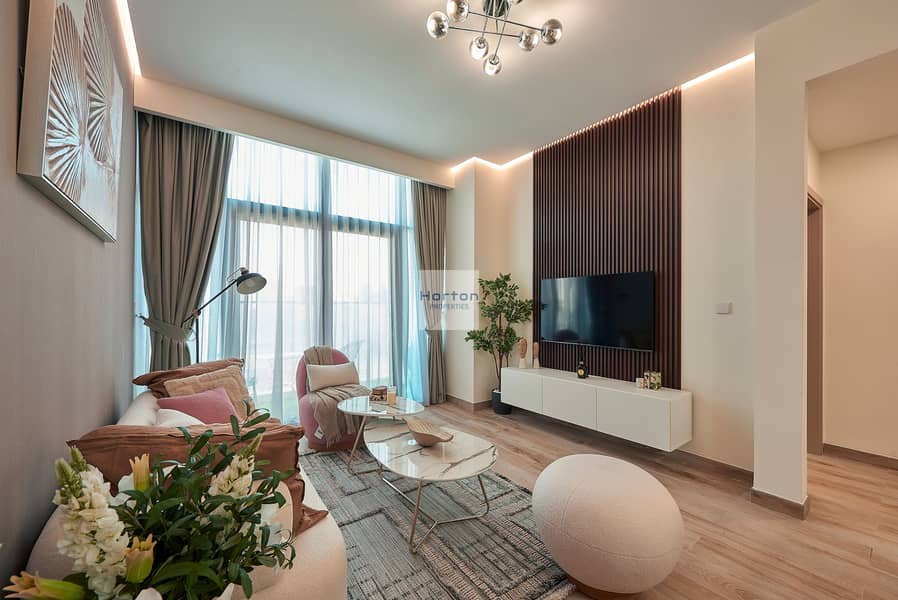 8 living-tv-view 2. JPG
