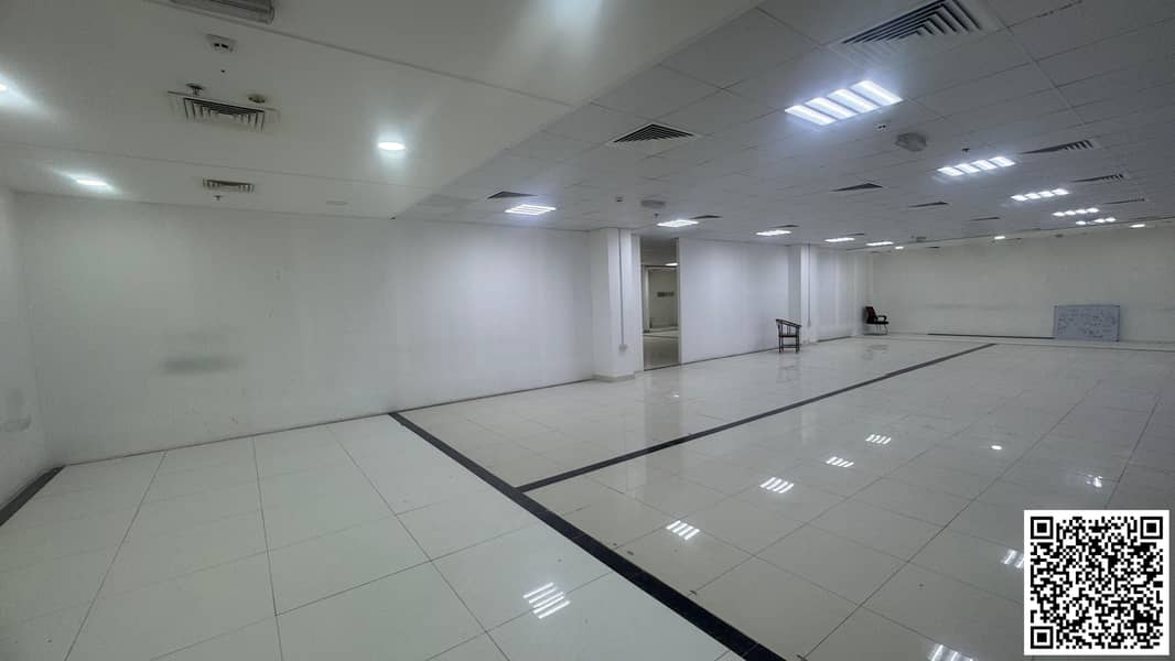22 commercial-office-parking-floor-gymnasium (17). jpeg
