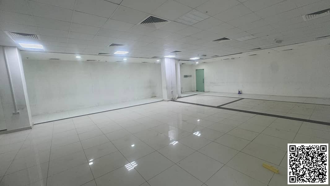 23 commercial-office-parking-floor-gymnasium (18). jpeg