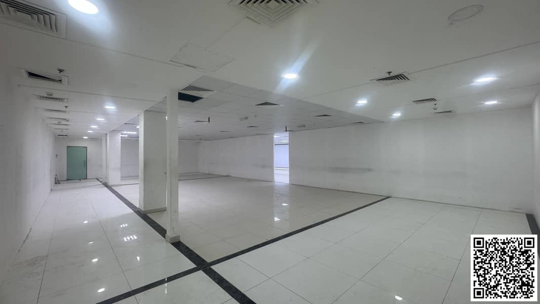 24 commercial-office-parking-floor-gymnasium (19). jpeg