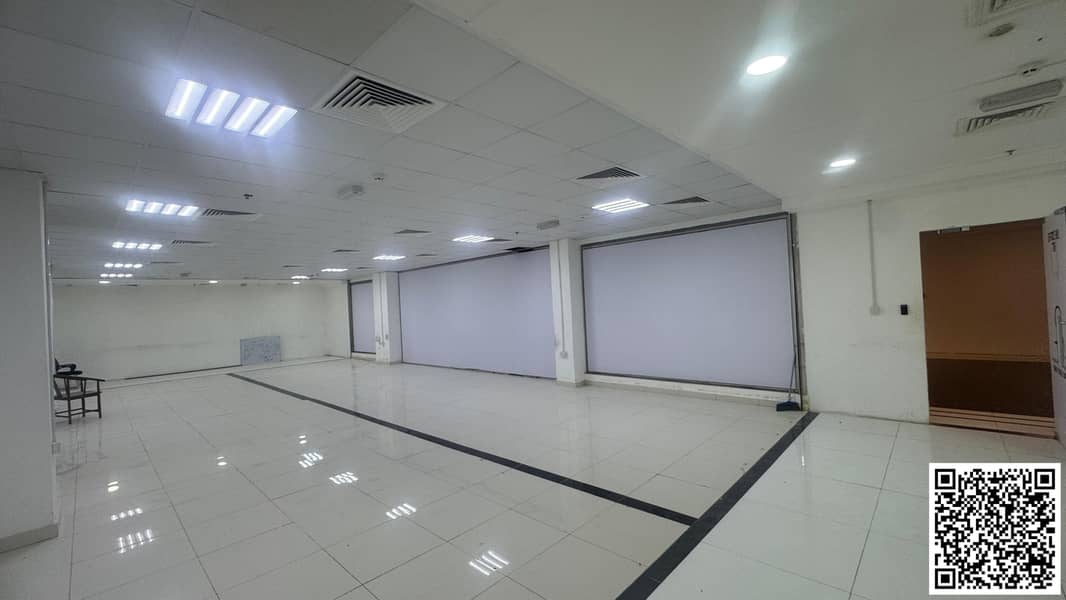 25 commercial-office-parking-floor-gymnasium (20). jpeg