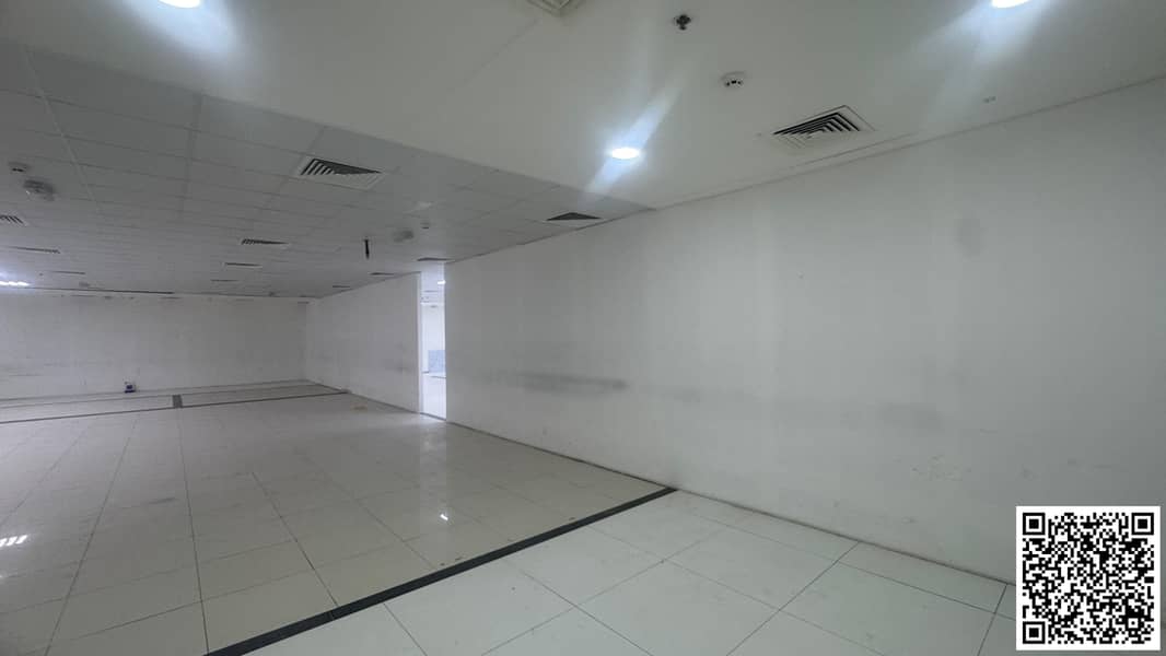27 commercial-office-parking-floor-gymnasium (22). jpeg