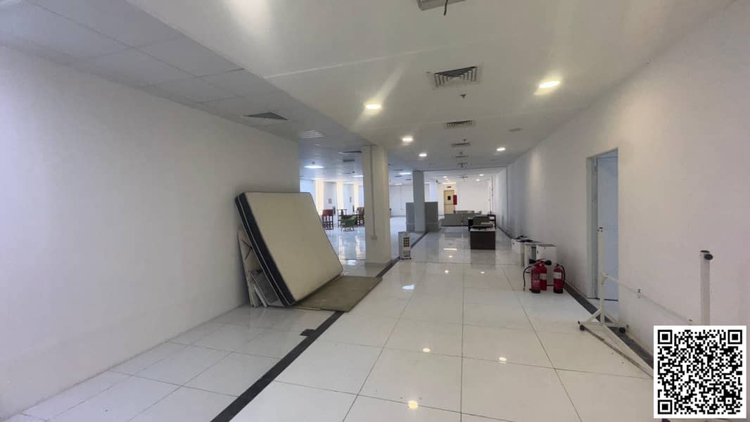46 commercial-office-parking-floor-gymnasium (42). jpeg