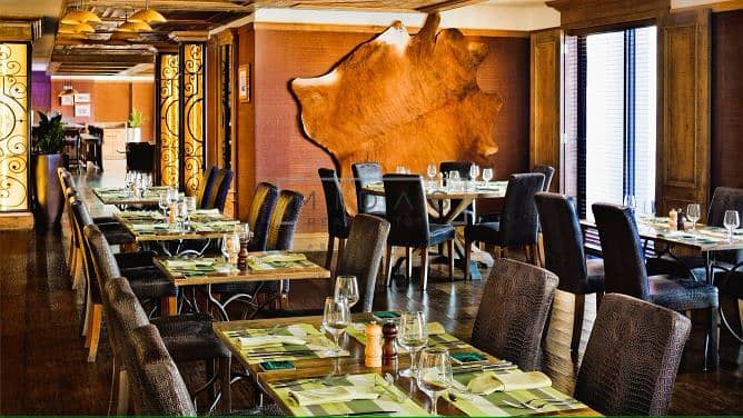 25 dxbdj-restaurant-0222-hor-wide. jpg