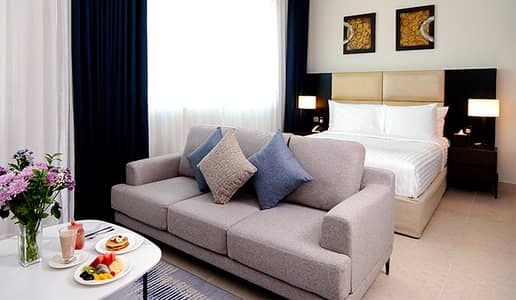 Studio for Rent in Tourist Club Area (TCA), Abu Dhabi - Deluxe King. jpg