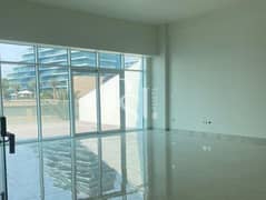 Sea View | Spacious Layout | Ready to Move in