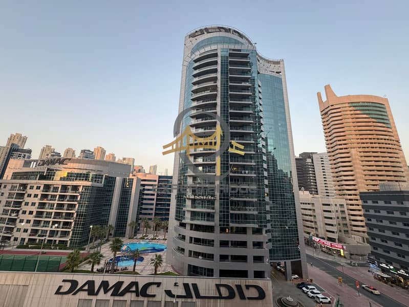 Spacious Apartment | Dubai Marina View Spacious Apartment | Dubai Marina View
