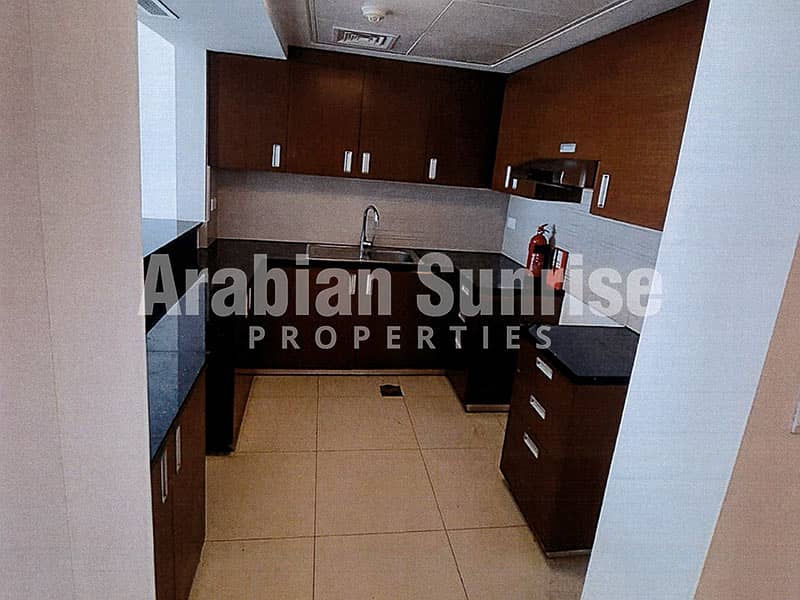 6 Gate Tower 3 -1BR-3213- kitchen. jpg