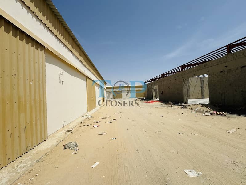 位于阿尔艾因工业区 的仓库 50000 AED - 11477606 位于阿尔艾因工业区 的仓库 50000 AED - 11477606