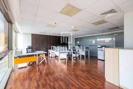 Office for Rent in Deira, Dubai - Fitted Unit | Chiller Free | Close to Metro