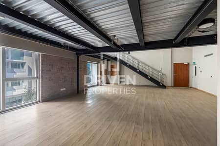 Office for Rent in Dubai Media City, Dubai - Ready to Move in | DDA Licensed | COmmunity View