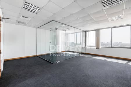 Office for Rent in Dubai Internet City, Dubai - Well Kept | Golf Course View | Open Plan Area
