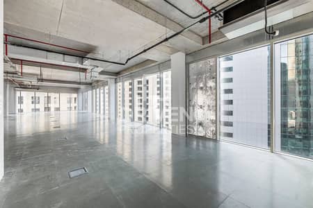 Office for Rent in Jumeirah Beach Residence (JBR), Dubai - Renovated Building | Bright and Spacious Office