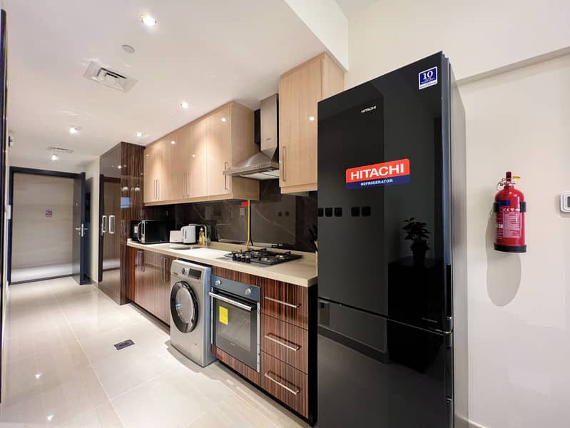 9 studio _1 (13). jpg