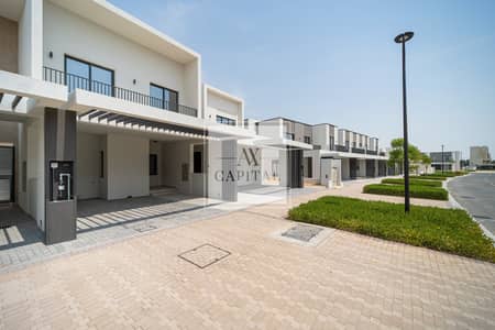 4 Bedroom Villa for Rent in Dubai South, Dubai - Big Corner Unit | Privacy | Brand New | Vacant