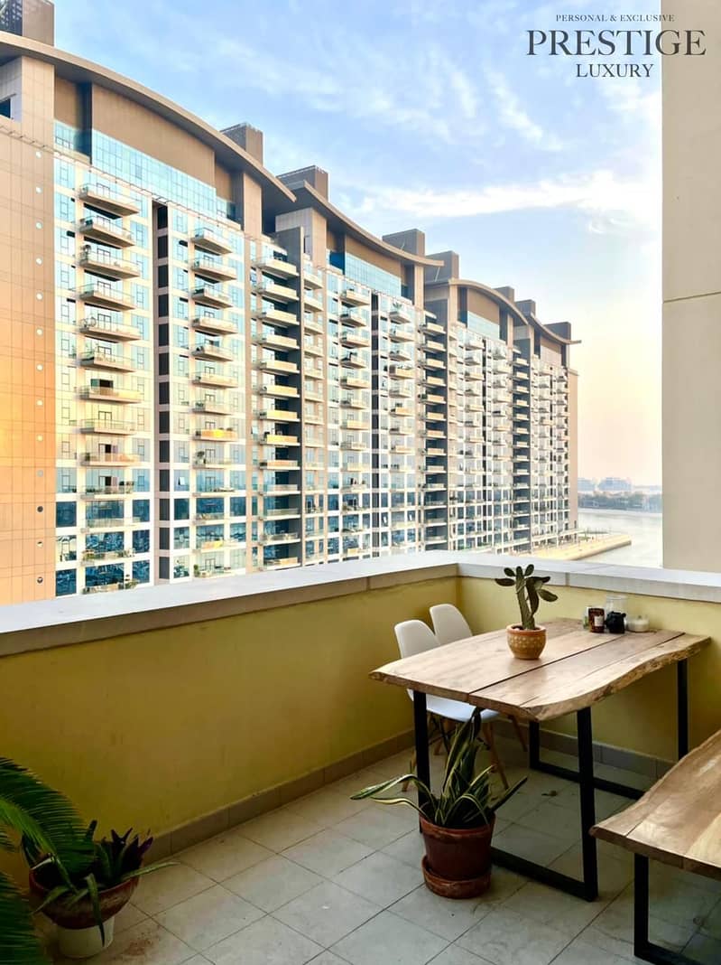 19 Balcony 10. jpg