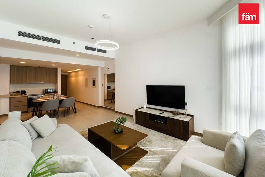 SPACIOUS FURNISHED PRIME LOCATION STUNNING VIEW SPACIOUS FURNISHED PRIME LOCATION STUNNING VIEW