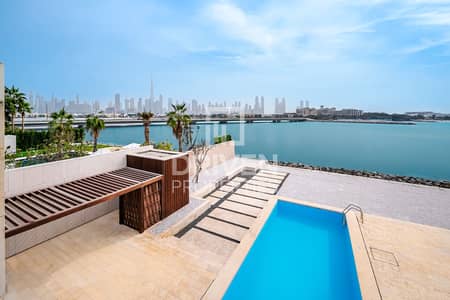 5 Bedroom Villa for Sale in Jumeirah, Dubai - Bulgari Front Row Mansion | Full Skyline Views