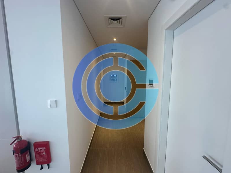 12 Изображение WhatsApp 2025-04-28 в 07.02. 35_e05ebc34. jpg