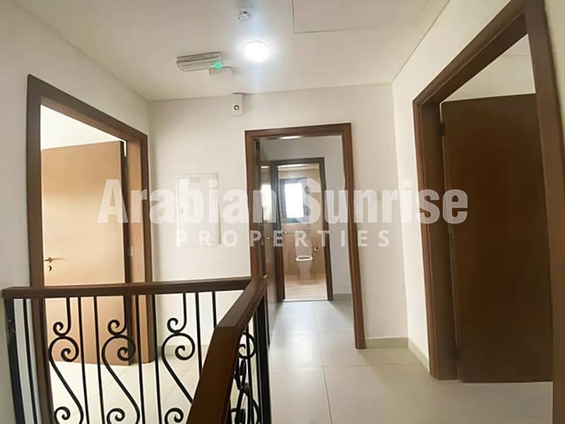 6 Bloom Gardens-TH-182-3BR-Corridor. jpg